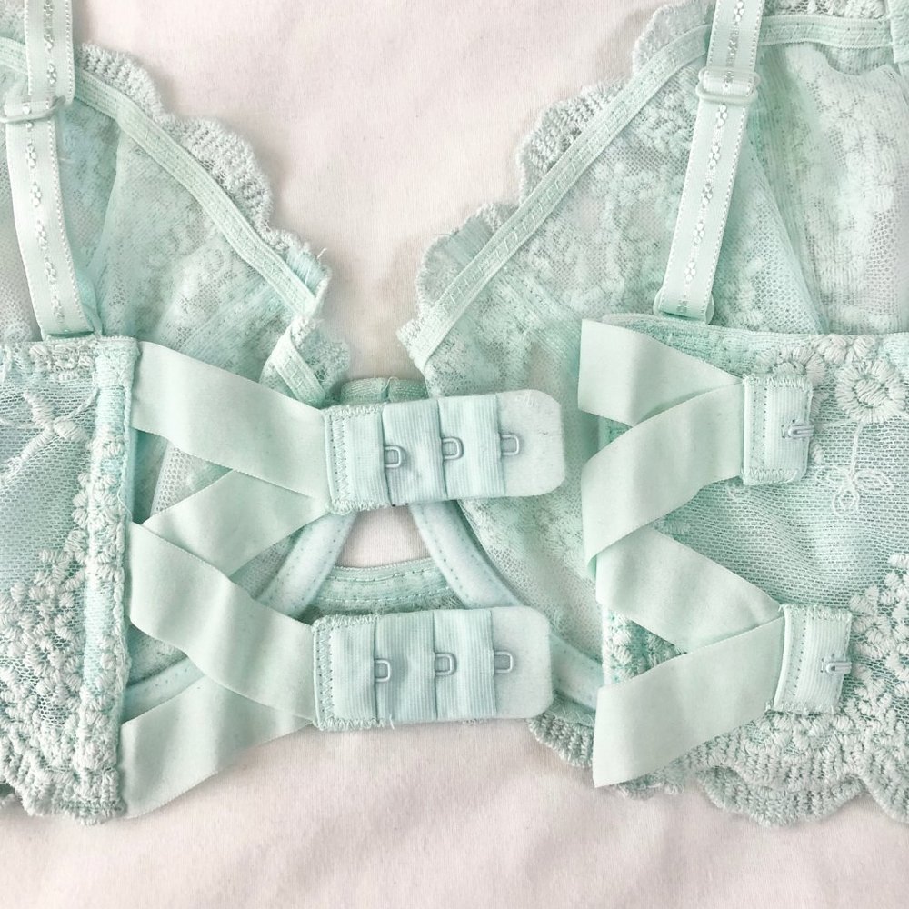 New Free People Daydreamer Ice Fog Lace Bra - Picture 8 of 14
